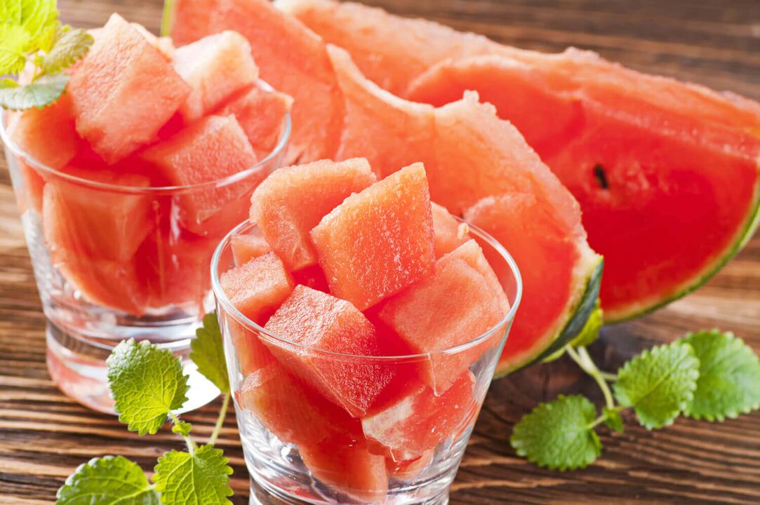 gesneden watermeloen voor gewichtsverlies