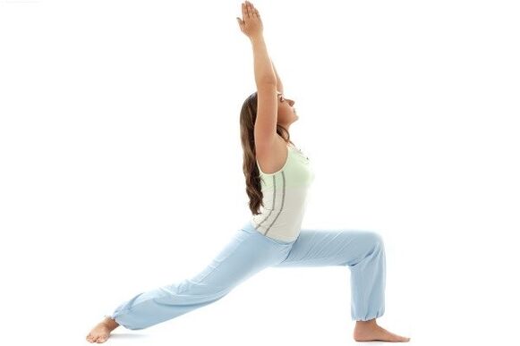 yoga krijger pose voor gewichtsverlies weight